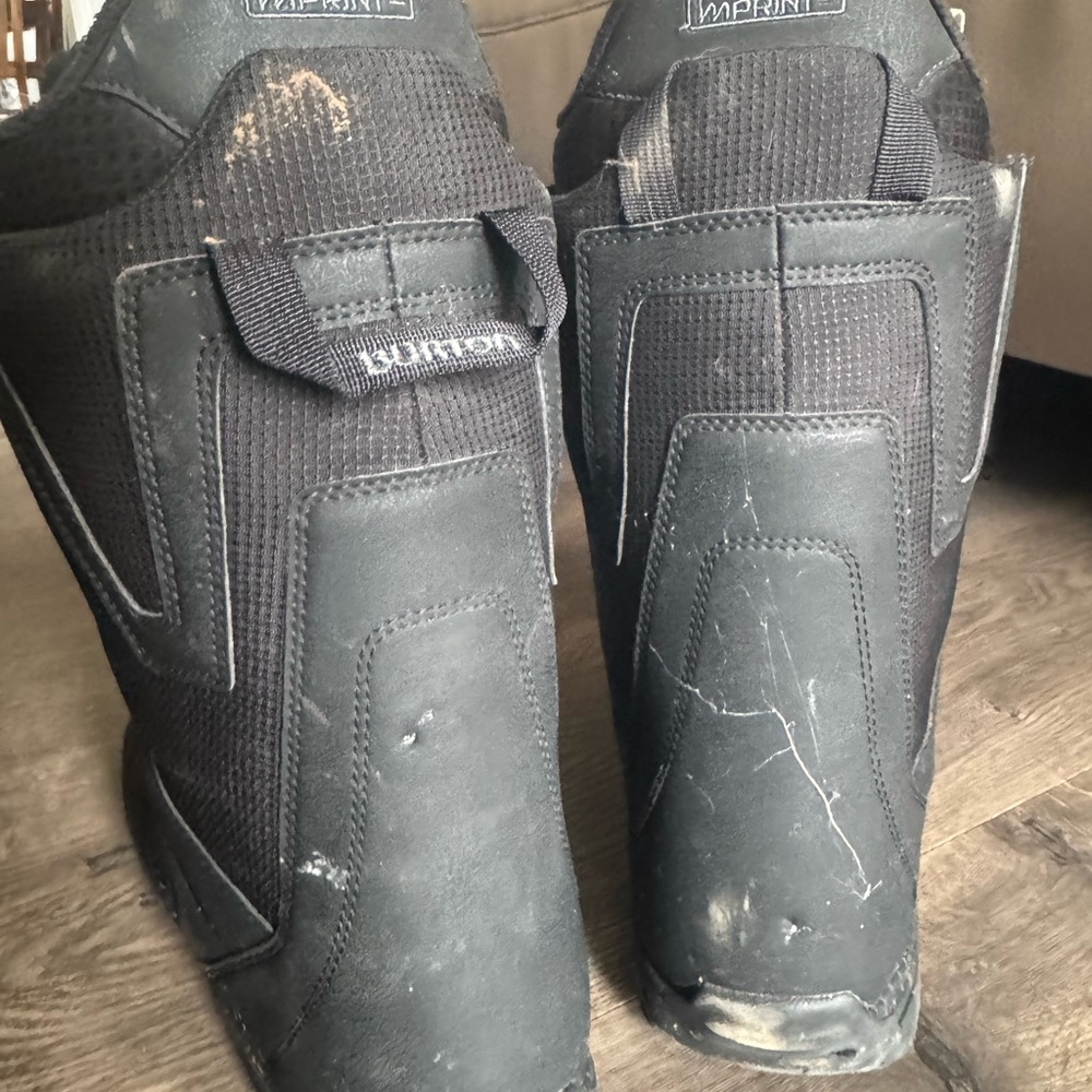 BURTON Men’s 9.5  Snowboard Boots with Boa Closure - Picture 3 of 5